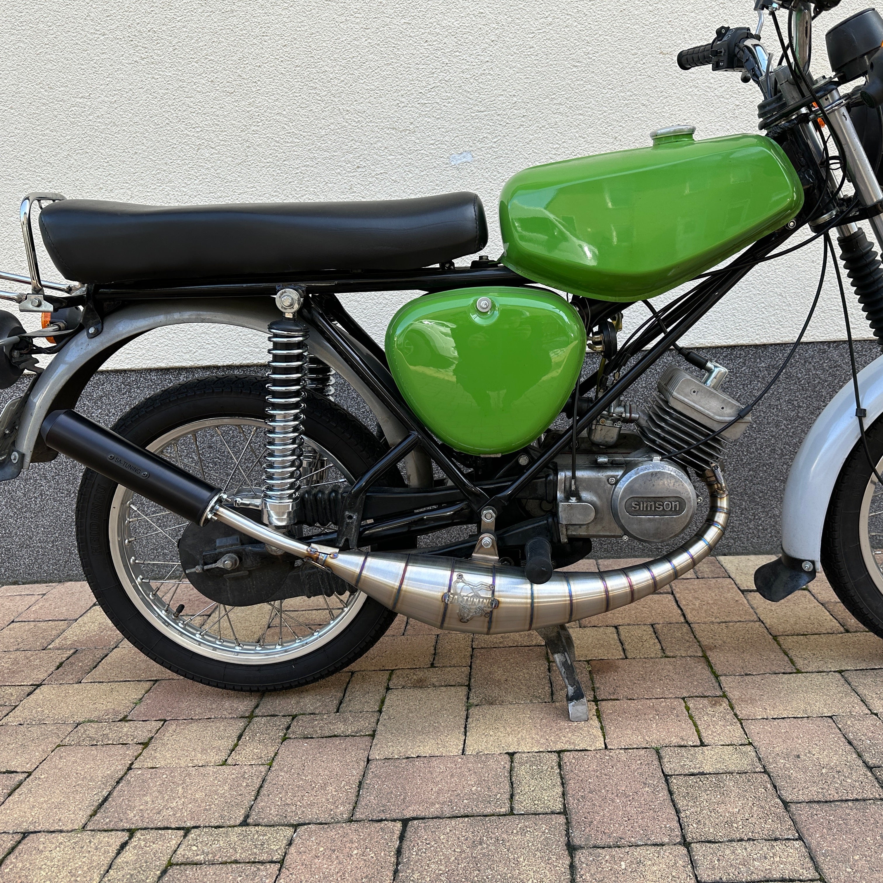Rennauspuff 85 R