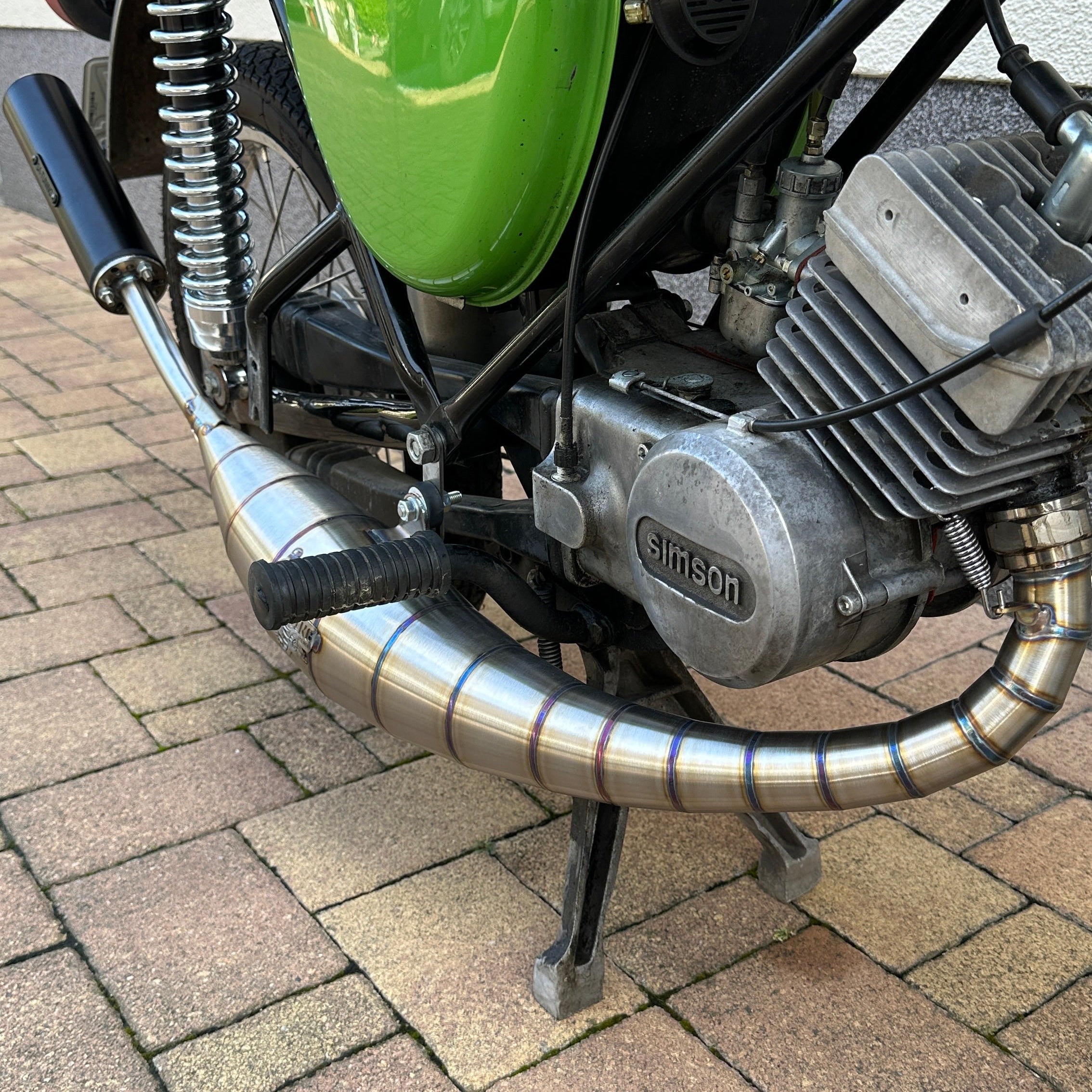 Rennauspuff 85 R