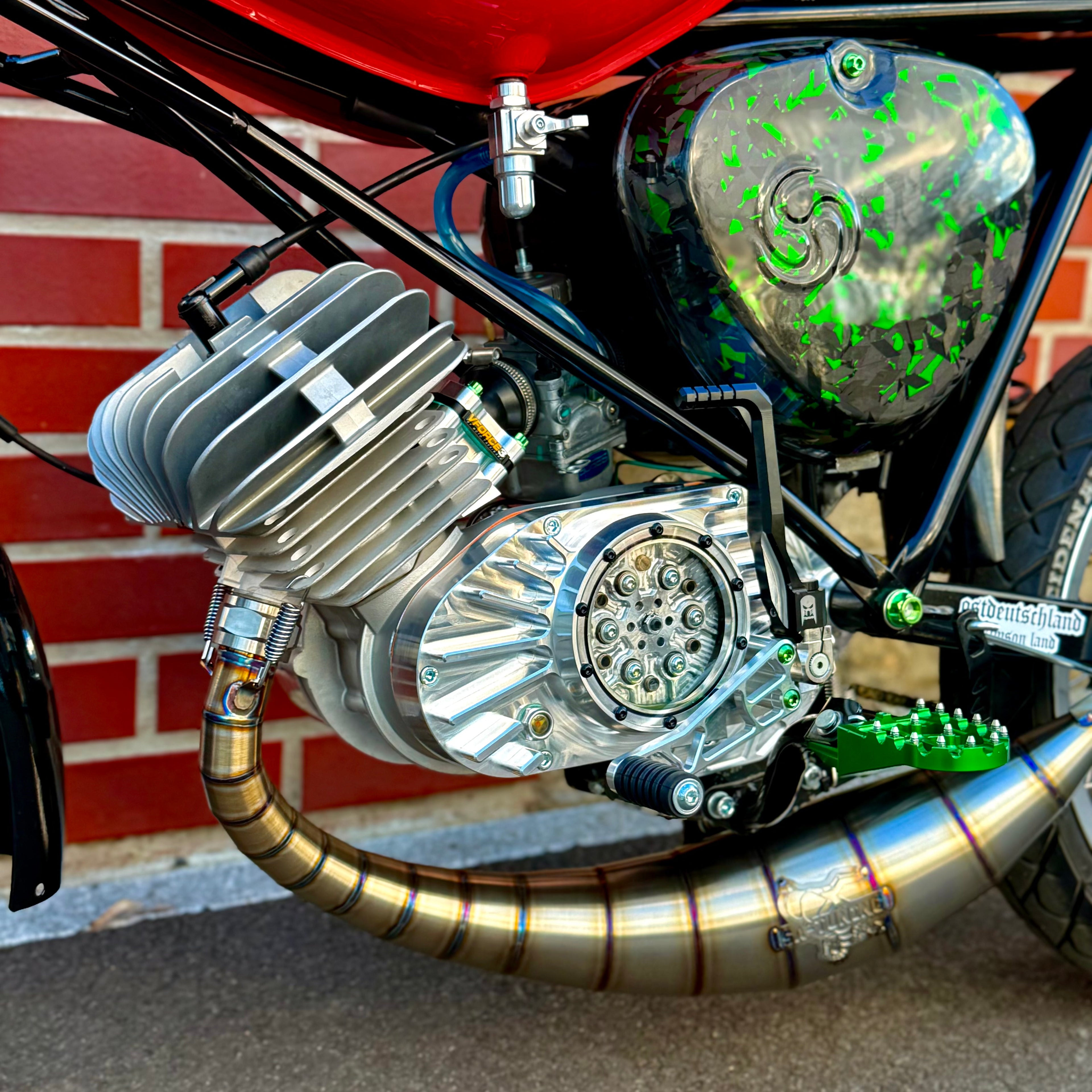 Rennauspuff 85 R GP Verlegung